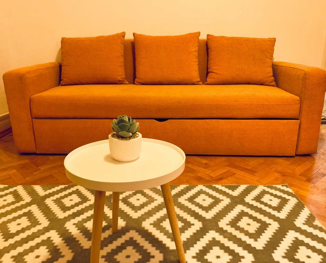 Ultracentral Apartment With All You Need: Wifi, Tv, Ac, Washer, Coffe Timişoara Extérieur photo
